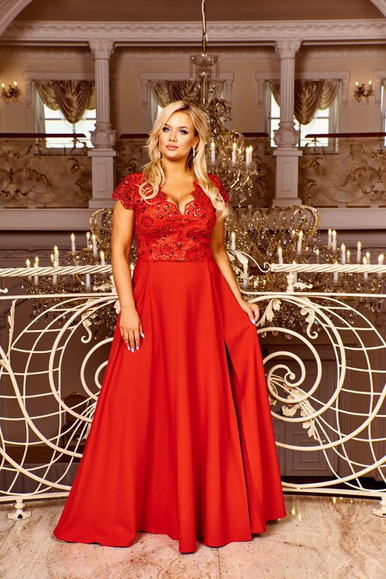 CRYSTAL - długa suknia z krótkim rękawkiem z piękną gipurą, czerwona