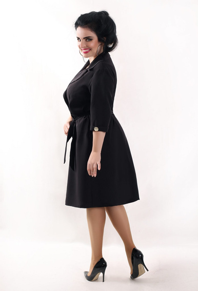 Czarna midi sukienka marynarkowa CLAUDIA – ponadczasowa elegancja w dużym rozmiarze