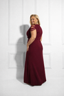 Bordowa wieczorowa sukienka maxi DIVINA ROYALE PLUS SIZE