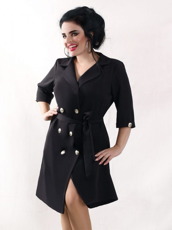 Czarna sukienka Cecylia o kroju marynarki zapinana na guziki