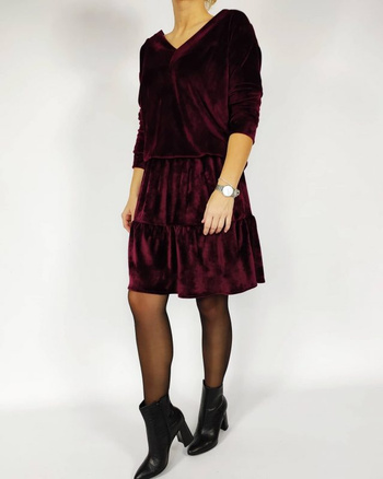 Bordowy welurowy komplet bluza i spódnica