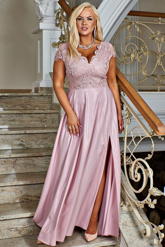 CARMEN - Długa suknia z brokatowej tkaniny oraz z rozcięciem na nodze, pastel pink