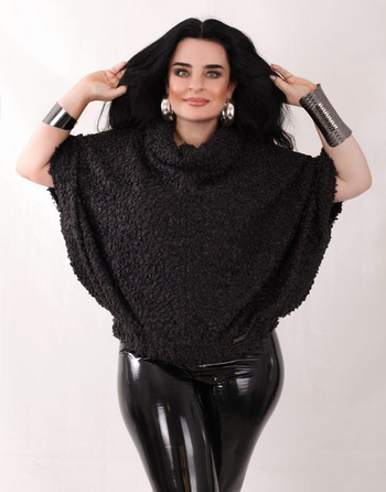 Czarny sweter FLORA Plus Size