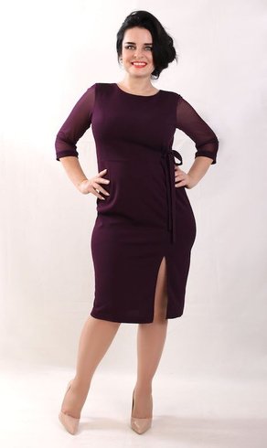 Fioletowa elegancka sukienka AMELIA z siateczkowymi rękawami i wiązaniem – midi plus size