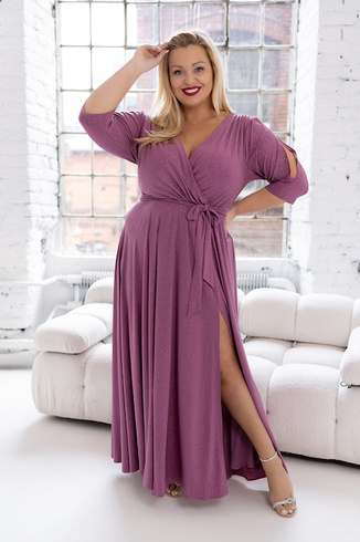 Wrzosowa brokatowa sukienka ARABELLA maxi – subtelny blask i kobiecość w dużym rozmiarze